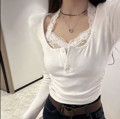 Miss家 2025新款纯欲辣妹小心机挂脖内搭T恤女修身假两件蕾丝上衣