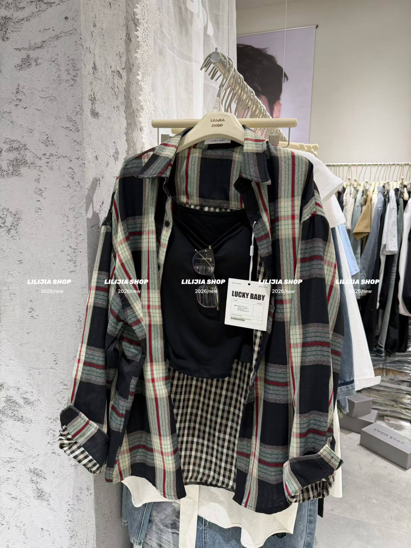 Miss家 2026春夏新款设计感宽松拼色格纹薄款衬衫两件套长袖翻领