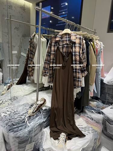 Miss家 格子衬衫女2026夏季新款慵懒松弛感背心连衣裙叠穿两件套