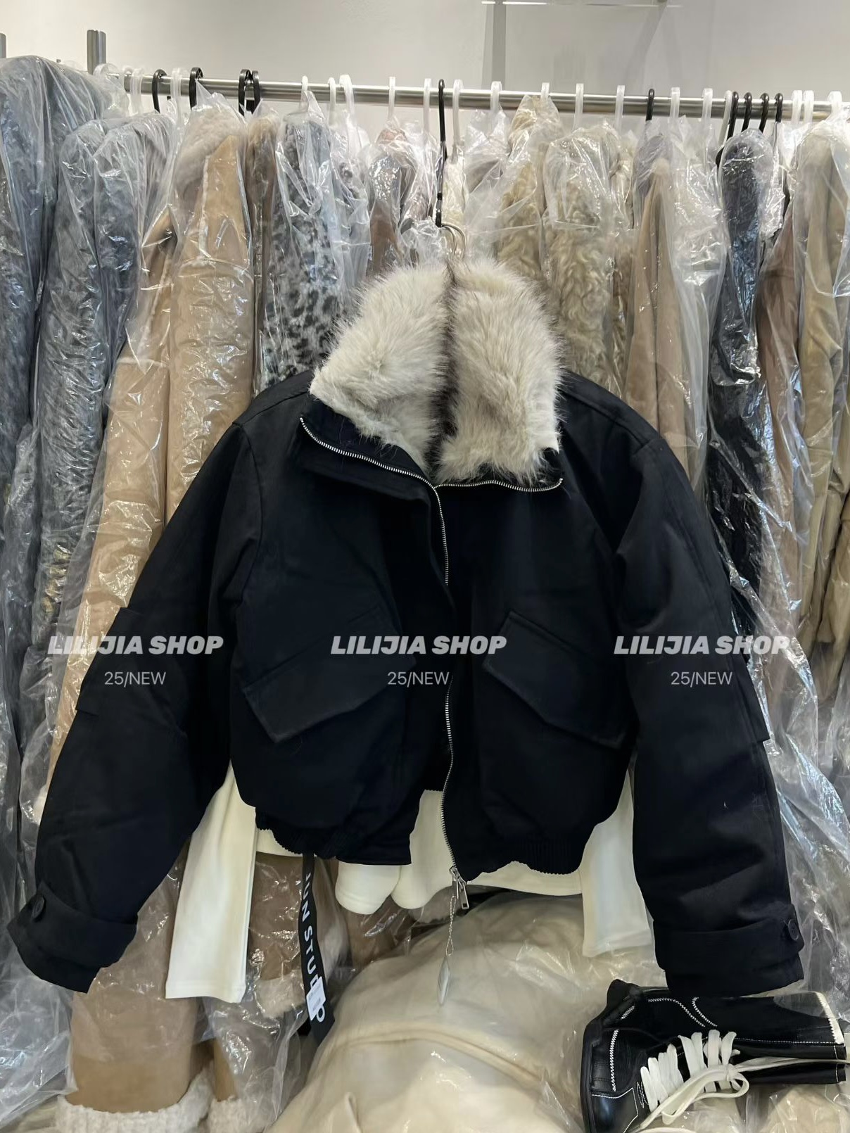 Miss家 美式复古大翻领毛领廓形女工装夹克羽绒派克服短外套