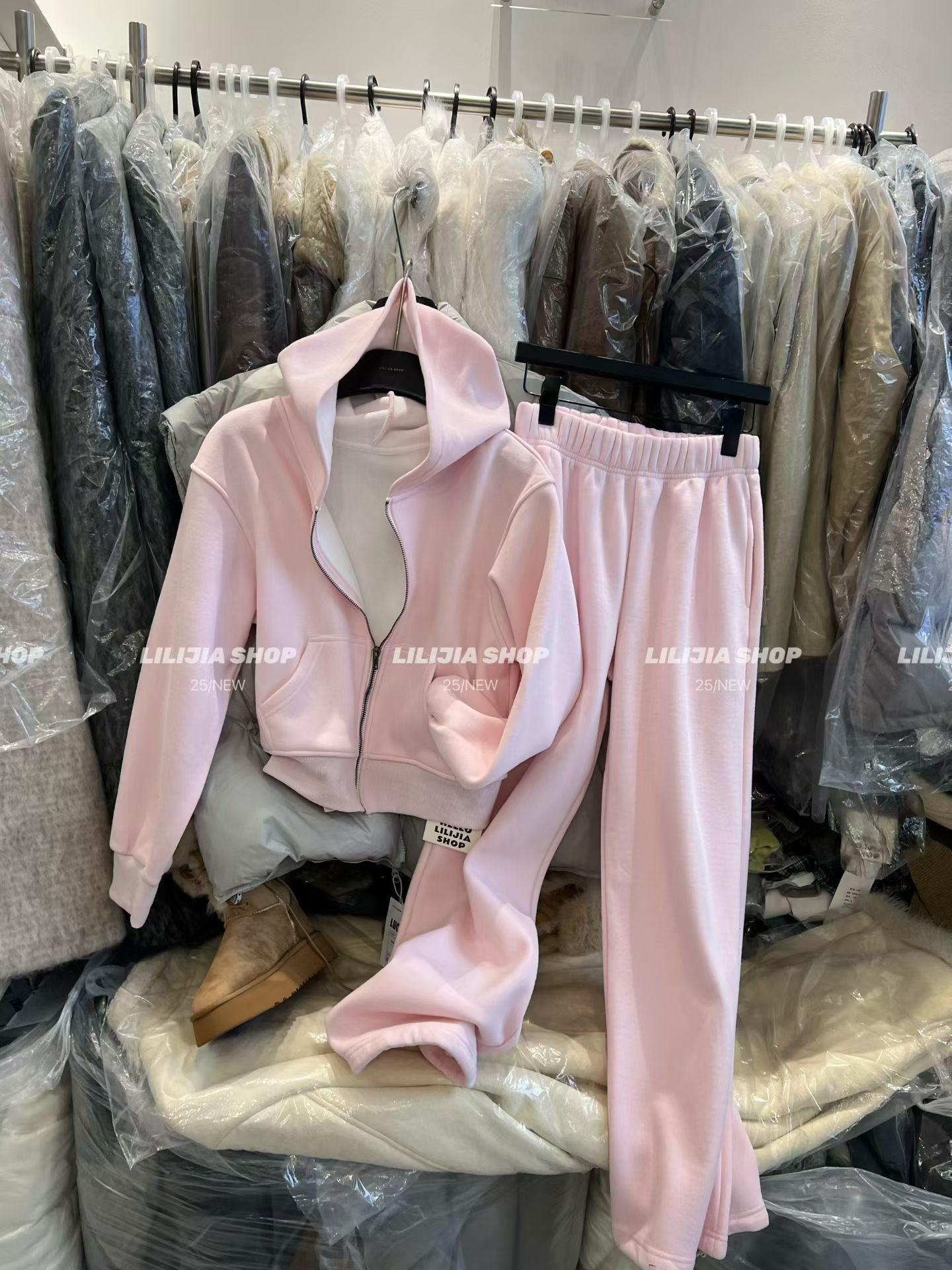 Miss家 2025秋冬新款韩版宽松显瘦百搭连帽拉链卫衣套装女加绒