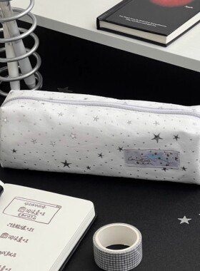 ins高颜值白色星星波点笔袋学生大容量便携文具收纳袋简约铅笔盒