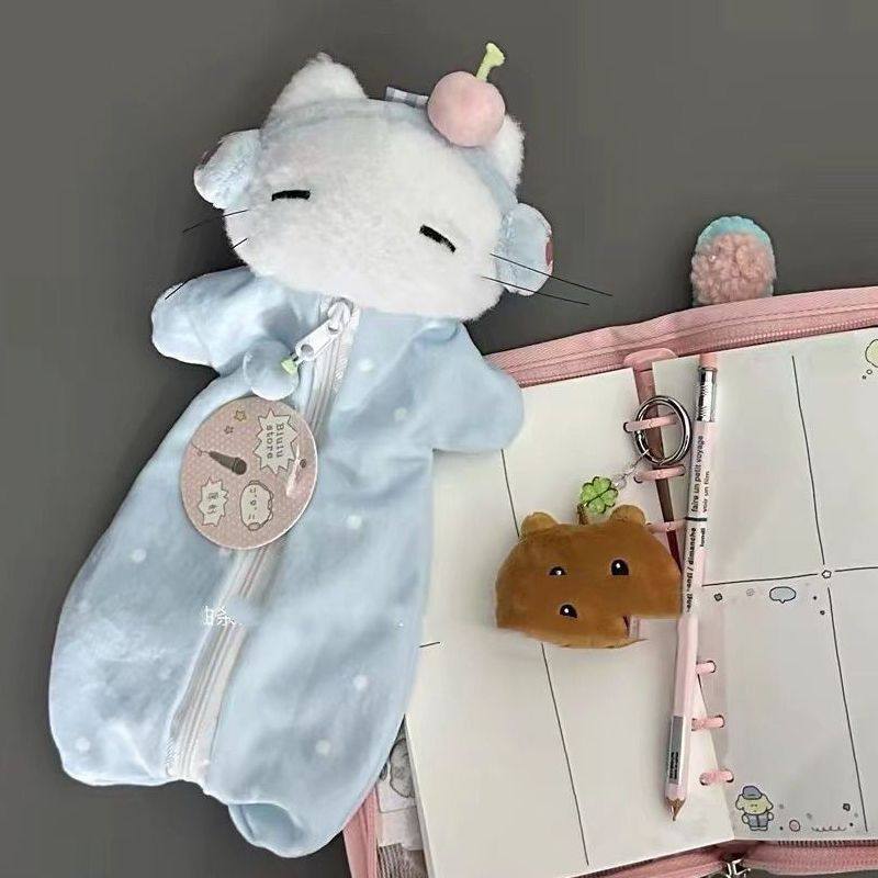 樱桃耳机猫奶蓝毛绒笔袋少女心甜心学生ins可爱女生收纳铅笔袋子