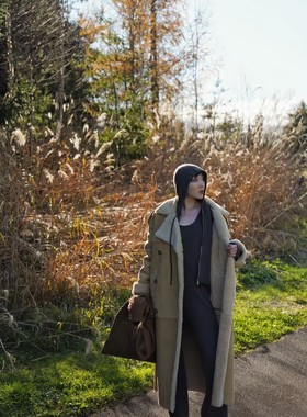 底价私信，皮毛一体大衣+套装