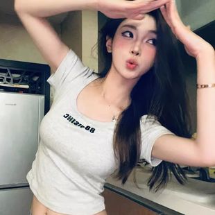 灰色正肩U领短袖 时尚 美式 t恤女夏季 上衣 修身 显瘦辣妹紧身收腰短款