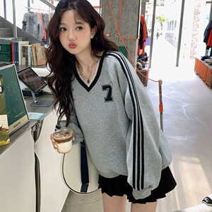 粉色条纹v领套头卫衣女早秋2024年美式慵懒chic蕾丝花边长袖上衣