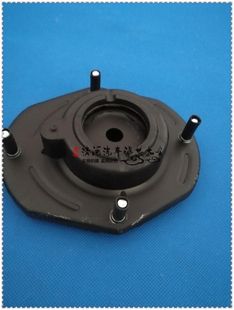 吉利自由舰前减震顶胶