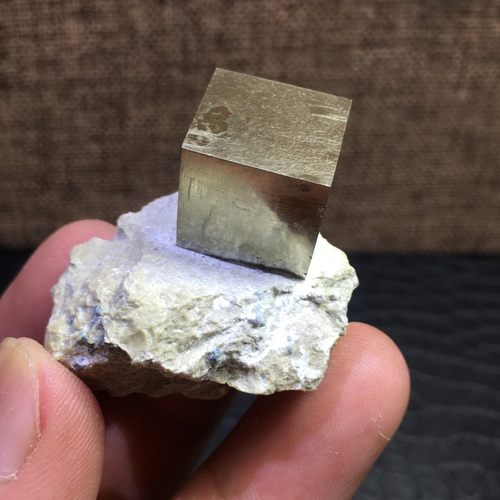 黄铁矿原矿原石标本摆件科普教学
