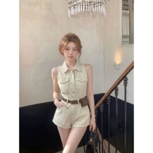 卡其色牛仔两件套女夏季无袖马甲背心高腰短裤工装风收腰显瘦套装