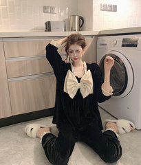 Real price ~ velvet sweet three-dimensional bow lovely long sleeve pajamas foreign style home wear set