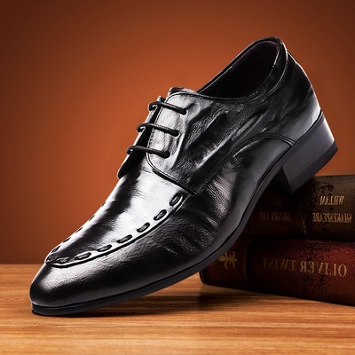 新款冬季保暖男士商务正装羊皮休闲皮鞋休闲真皮婚鞋男英伦尖头鞋