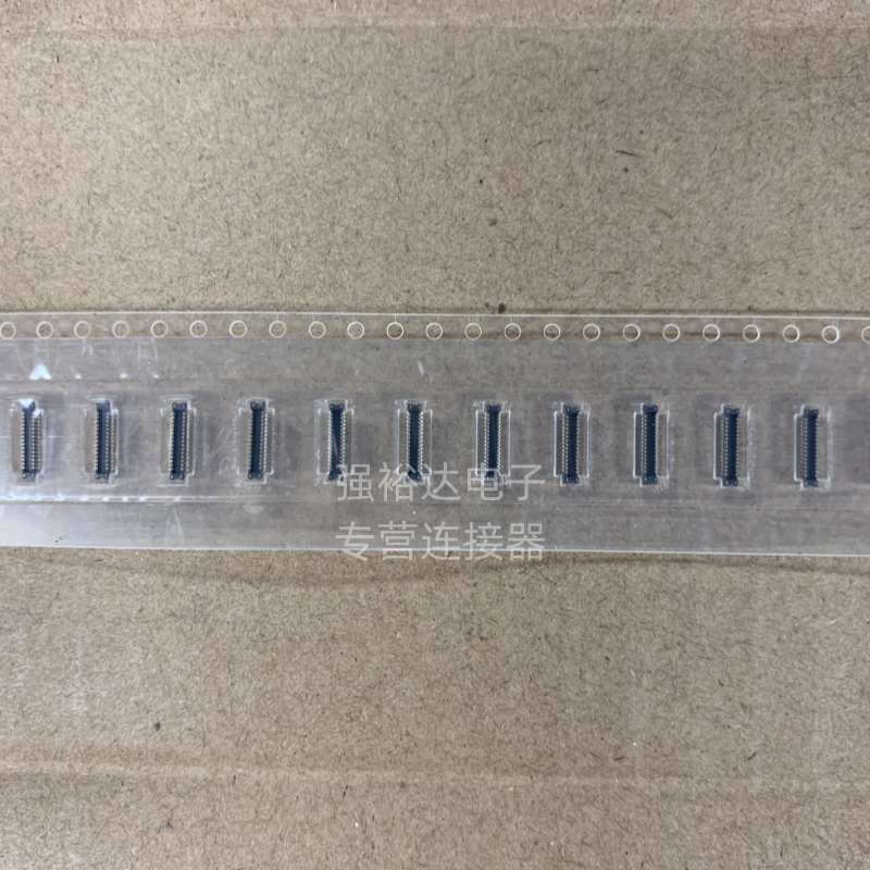 AXE630124板对板30pin连接器