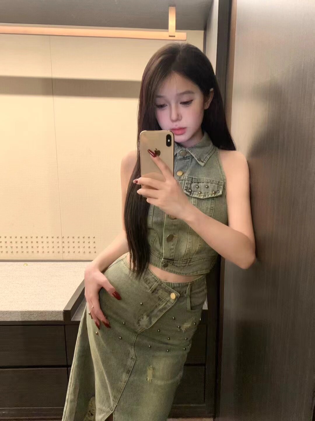 牛仔套装女夏季复古挂脖背心高腰开叉长裙辣妹酷飒拽姐高级两件套