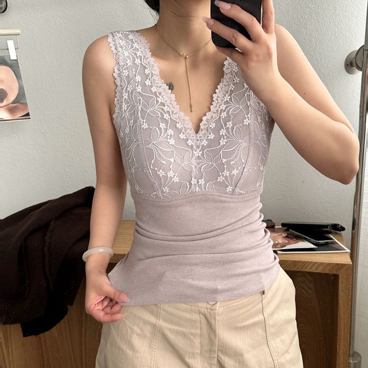 秋冬新品无痕固定杯胸垫羊绒蛋白蕾丝V领保暖背心修身显瘦内搭女