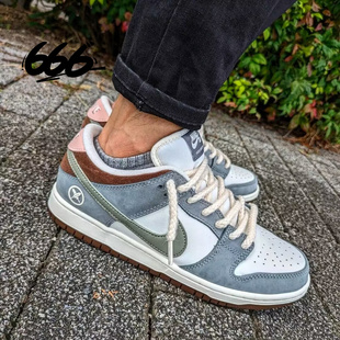 DM0583 NIKE 800 男子复古休闲板鞋 耐克绿粉可回收材料 DUNK LOW