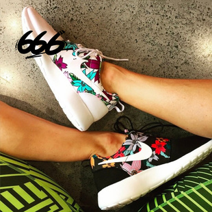 844994 Nike 101 男女低帮轻便系带休闲鞋 Tanjun 耐克Roshe one