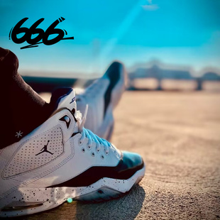 Jordan CK1425 男女白黑红漆皮休闲运动篮球鞋 106 Loyal Air