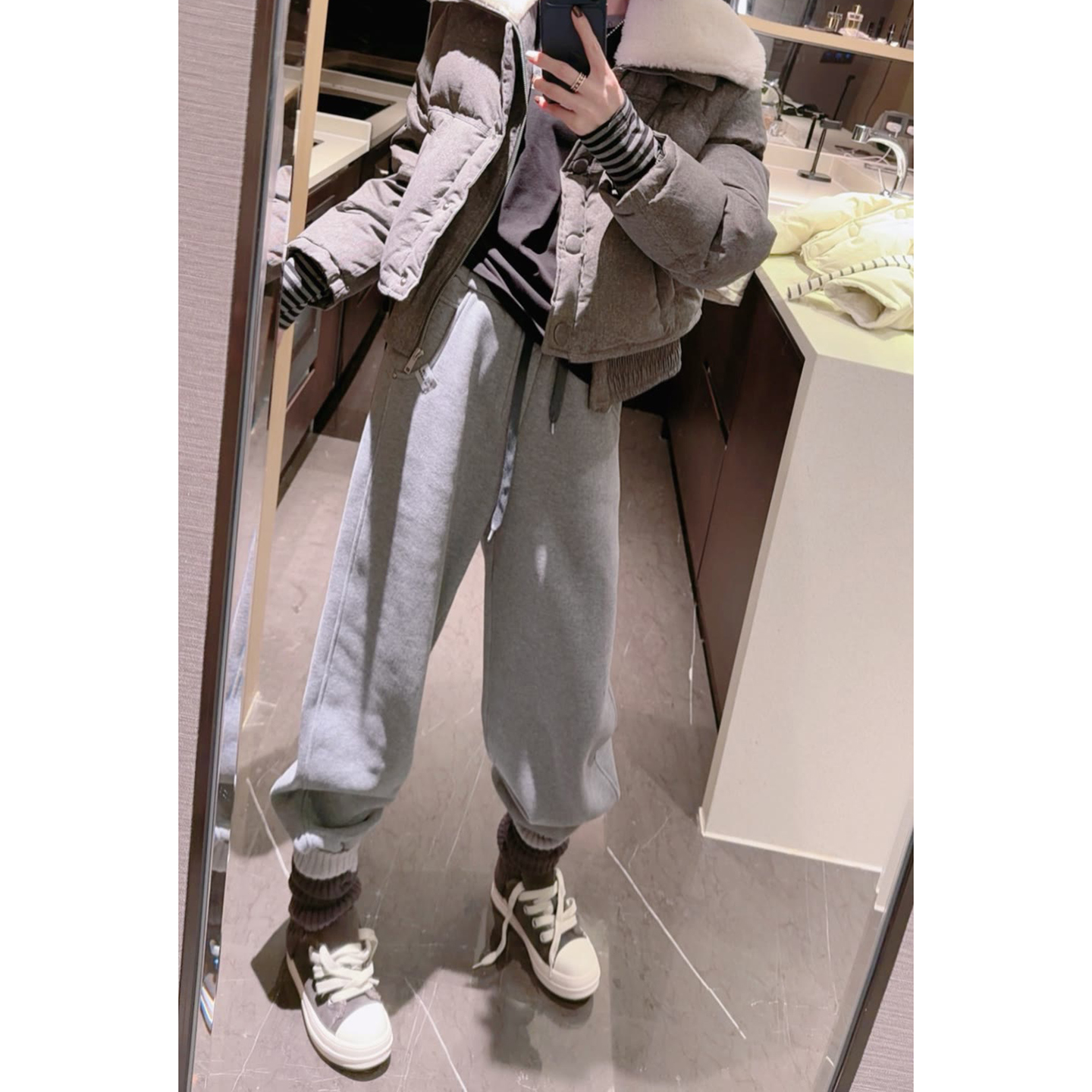 网红欧货灰色加绒保暖抽绳卫裤女