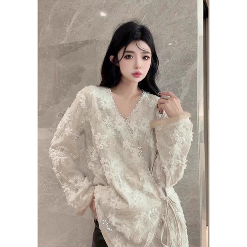 欧货蕾丝开衫V领重工长袖衬衫女