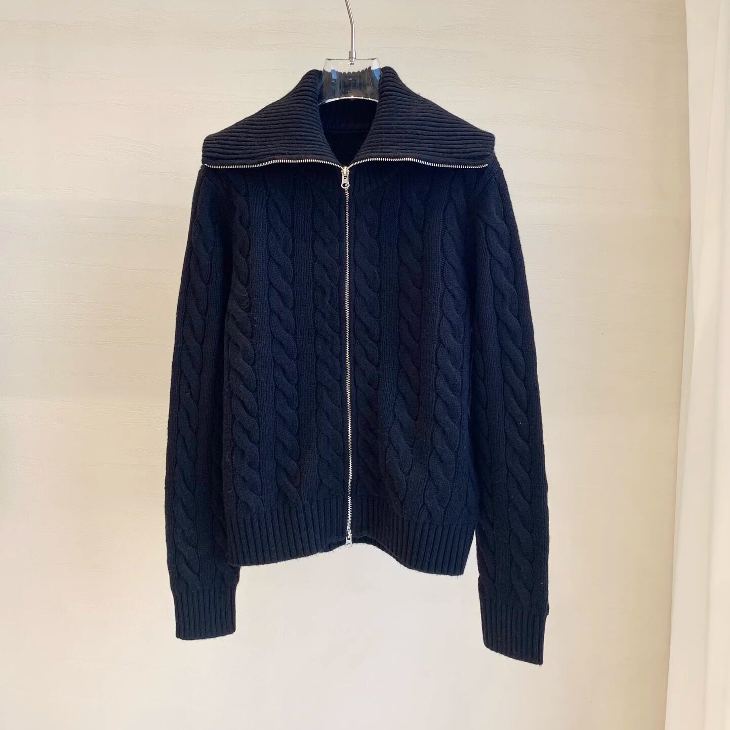 韩系淡人系穿搭麻花针织开衫翻领拉链外套藏青色慵懒松弛感羊毛衫