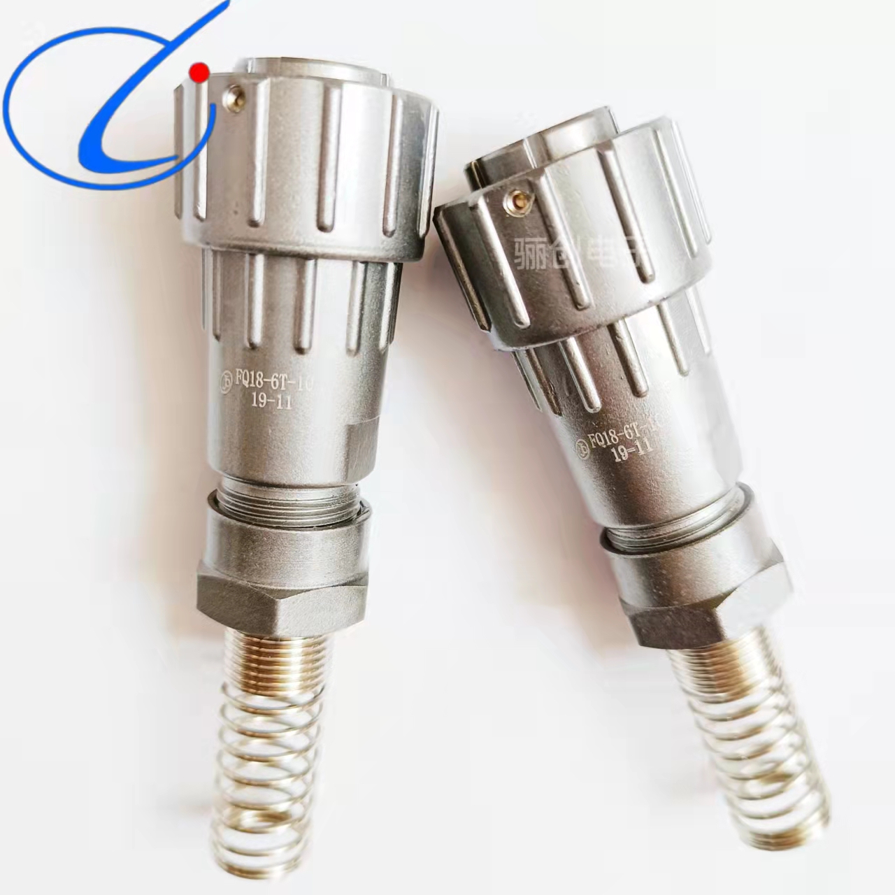 骊创FQ18-4ZP-7插头插座