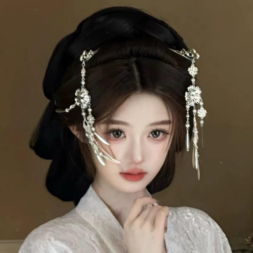古装花神梅花流苏发簪女