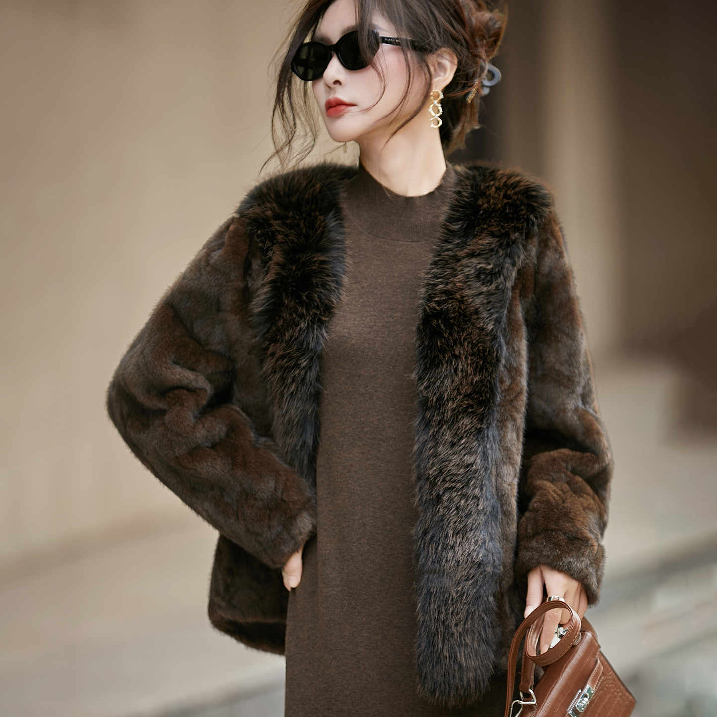 仿水貂毛皮草外套女短款