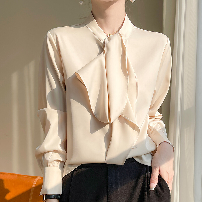 优雅轻奢重磅小立领荷叶边