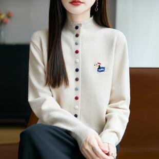 学院风卡通刺绣半高领彩扣宽松外套女小个子秋冬新款针织毛衣开衫