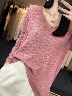 2025春季新款洋气V领薄款