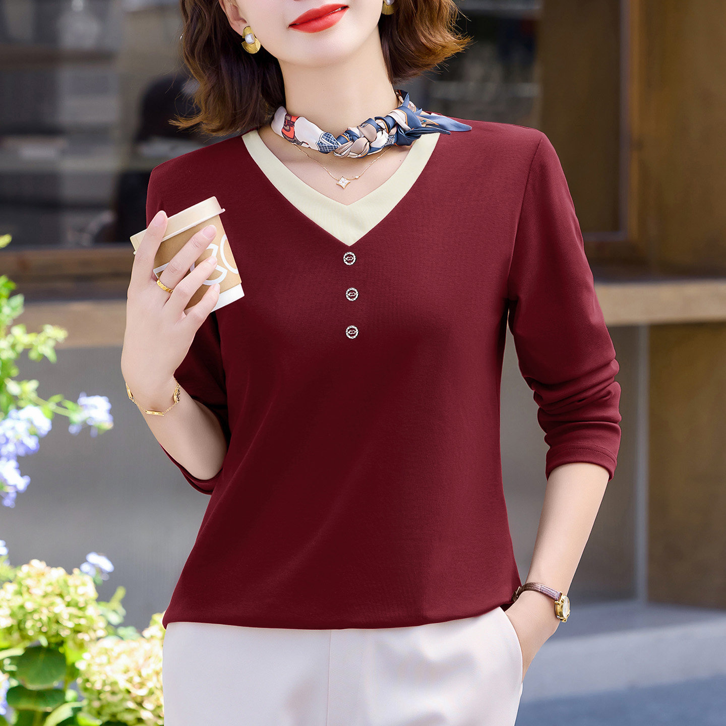 2026年新款休闲风V领长袖内搭女妈妈装纽扣假两件可外穿打底衫,女装/女士精品,大码内搭,淘宝优惠券,粉丝福利购,淘宝优惠卷