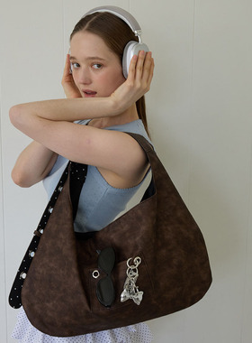 博主同款LETERIE 25夏正反两面可背大容量腋下包托特包韩国代购