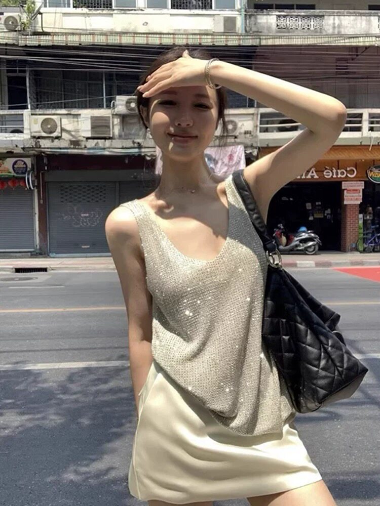 ⭐烫钻亮片冰丝V领小吊带背心女外穿夏季内搭老钱风辣妹无袖上衣