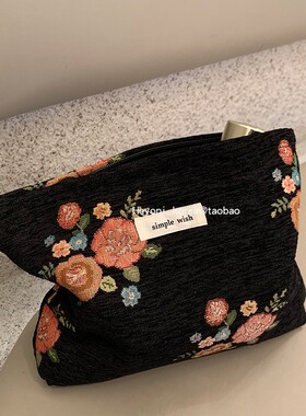 HEYONI韩国复古刺绣玫瑰化妆包女大容量便携贵气洗漱包外出收纳袋