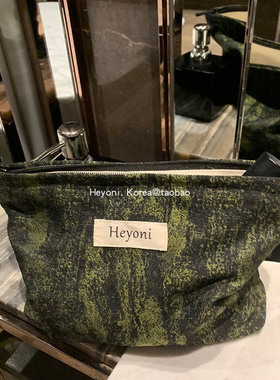 HEYONI韩国ins小众化妆包女大容量出游收纳洗漱袋便携高级手拿包