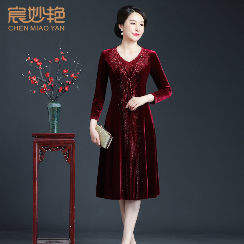 宸妙艳妈妈装金丝绒长袖假两件
