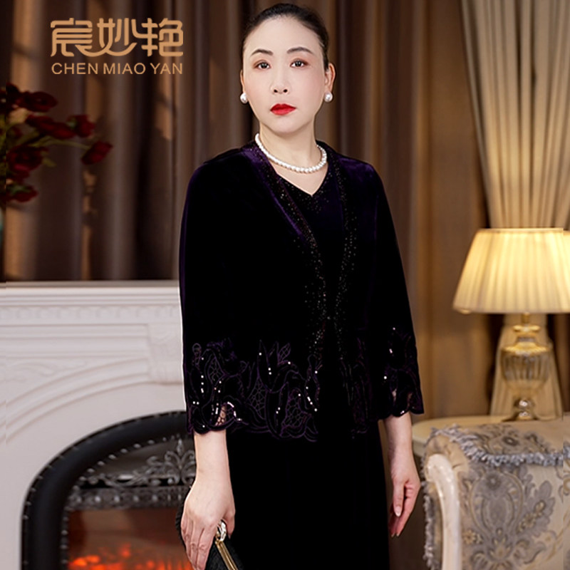 宸妙艳时尚百搭丝绒外套图片