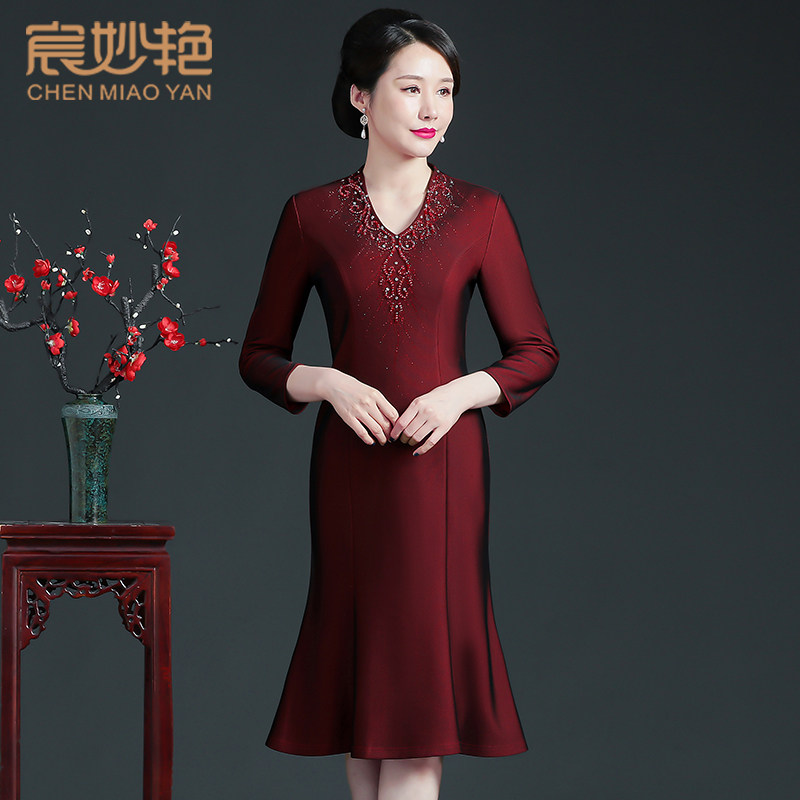 宸妙艳小个子妈妈装宴会礼服阔太太高贵优雅气质修身显瘦连衣裙女