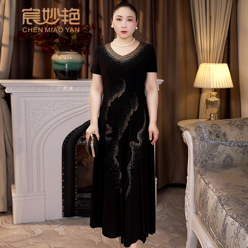 宸妙艳夏季V领烫钻显瘦连衣裙