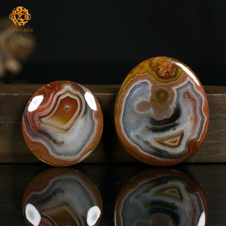 珏艺坊宣化战国红玛瑙精品紫罗兰草花牌子圆牌吊坠DZQQ1301