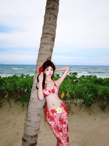 Sunset日落黄昏樱花粉三件套比基尼辣妹绑带性感温泉度假罩裙泳装