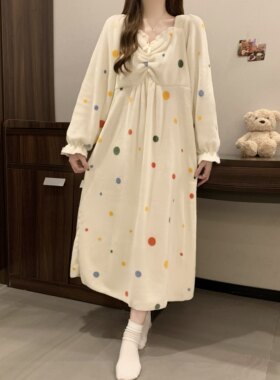 带胸垫法式加厚套头卡通珊瑚绒睡衣女长款睡裙秋冬季家居服可外穿