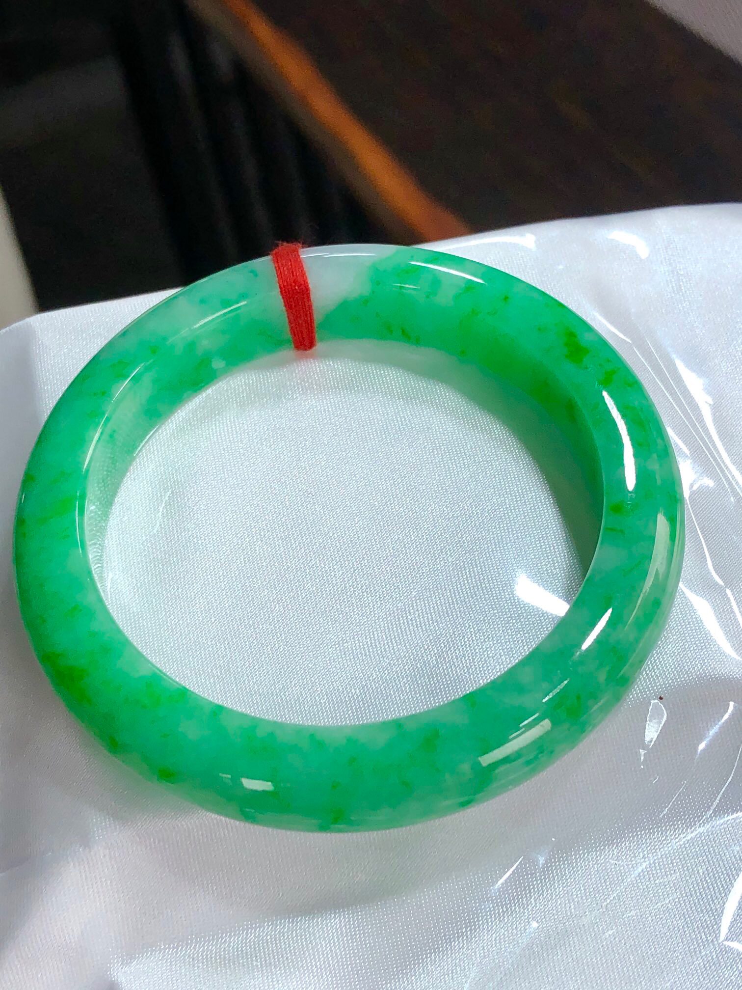 纯天然缅甸A货翡翠冰种飘阳绿正圈手镯冰种玉石镯子60圈口送证书
