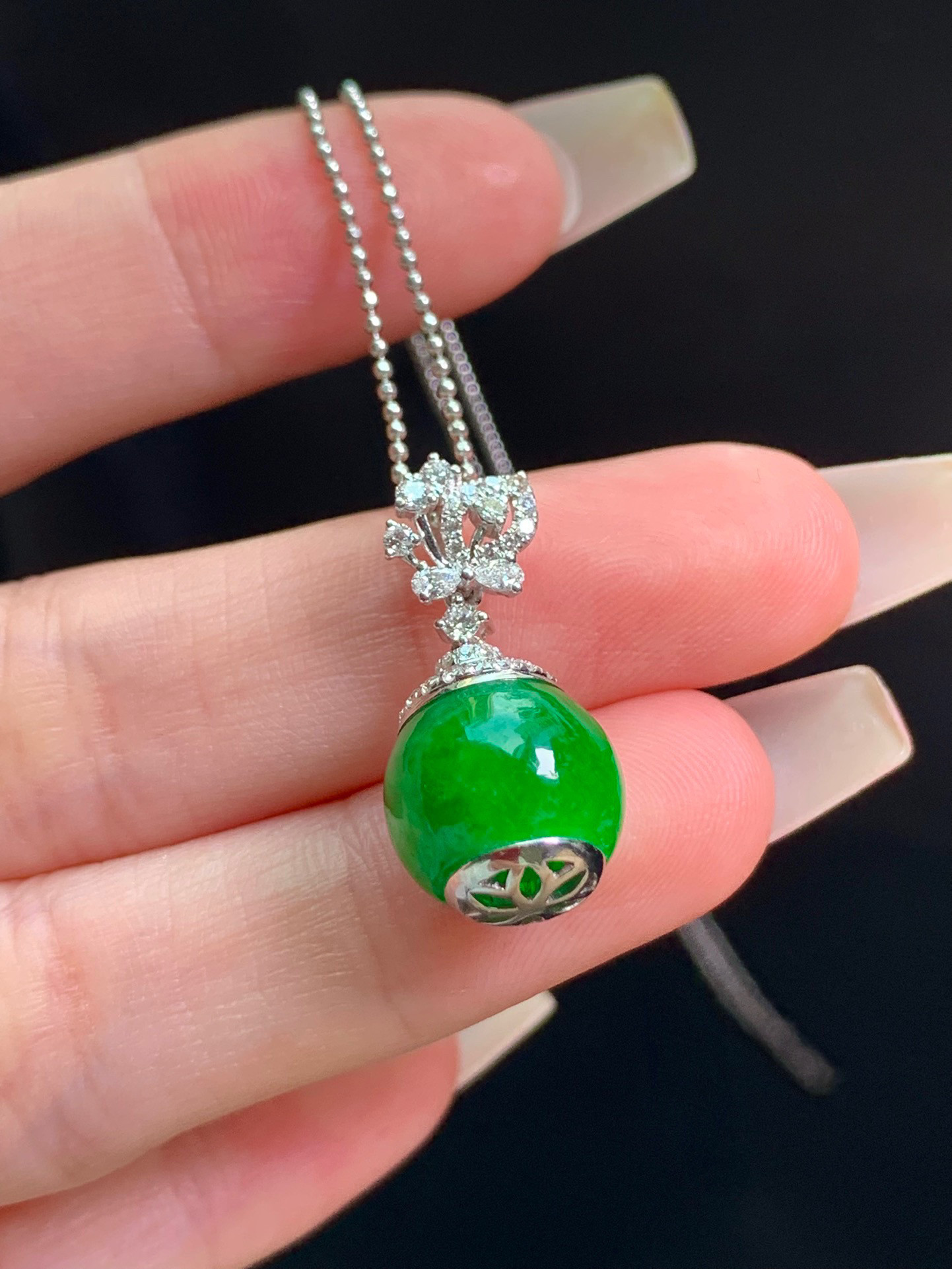 缅甸A货翡翠冰种满绿辣绿蛋面吊坠18k金镶嵌玉坠子送女友礼物正品