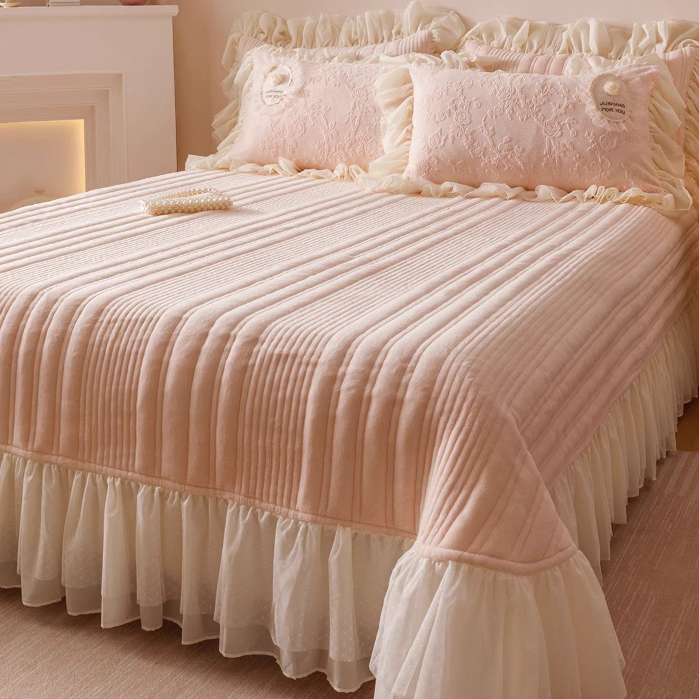 法式牛奶绒床盖单件冬季加厚法兰珊瑚绒毛榻榻米床单床罩四三件套,床上用品,床盖,淘宝优惠券,粉丝福利购,淘宝优惠卷