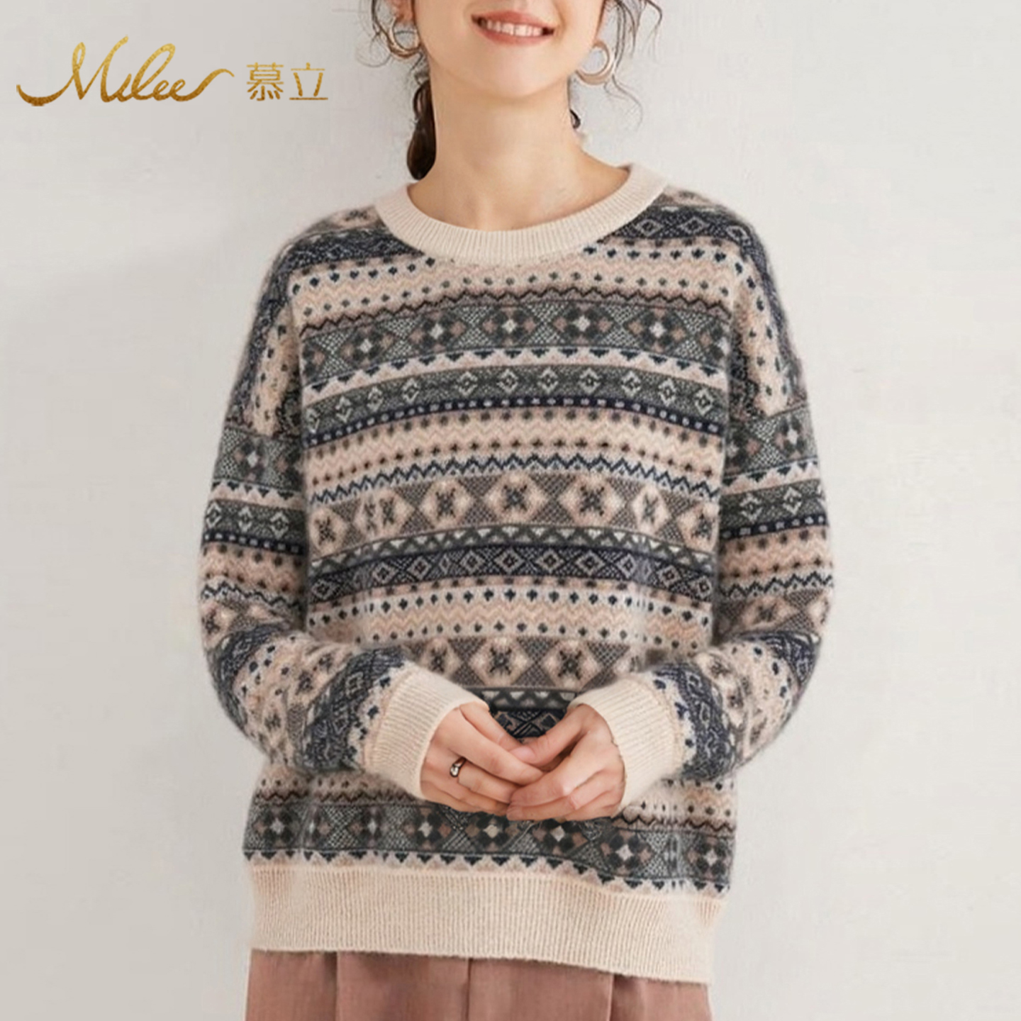 慕立百搭秋冬新款针织时尚羊绒衫