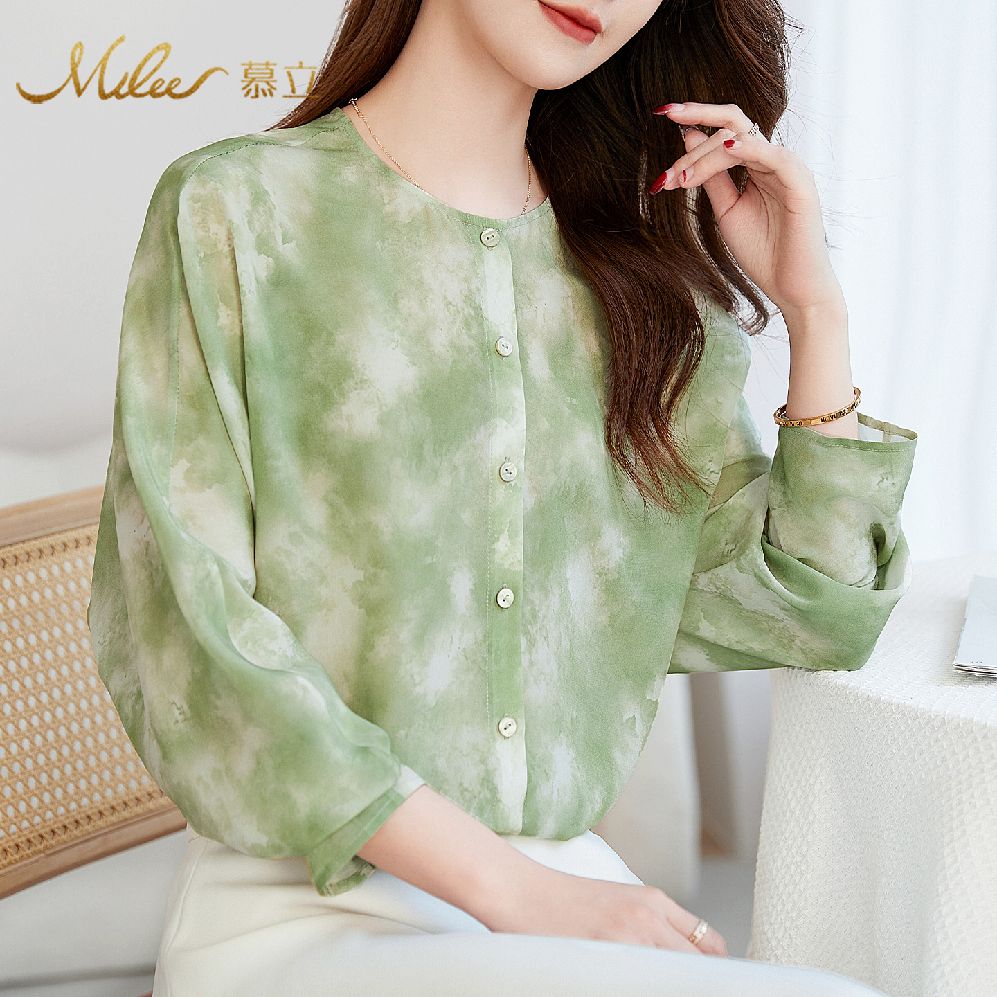 Mulee/慕立2025夏季新款长袖桑蚕丝上衣女士圆领通勤真丝衬衫印花