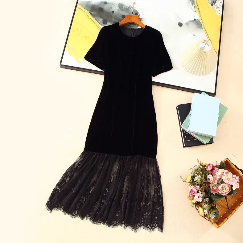 高级感宴会礼服收腰显瘦蕾丝拼接真丝丝绒鱼尾连衣裙女中长款气质