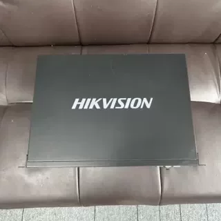 海康威视 DS-6A10UD 10 路 4K 超高清解码器 多路视频解码上墙