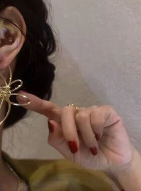 夸张冷淡风线条花朵耳环高级感复古金属耳钉夸张个性时尚气质耳饰